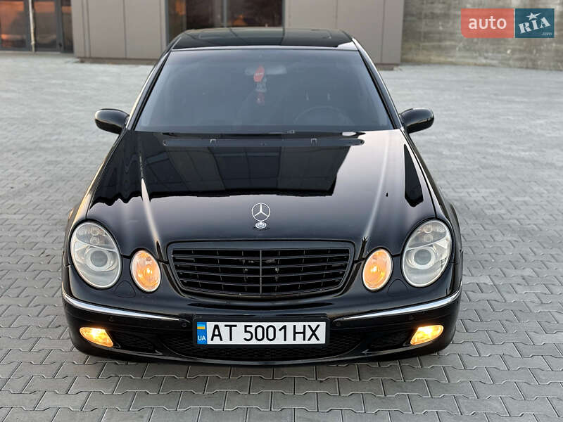 Седан Mercedes-Benz E-Class 2002 в Черновцах