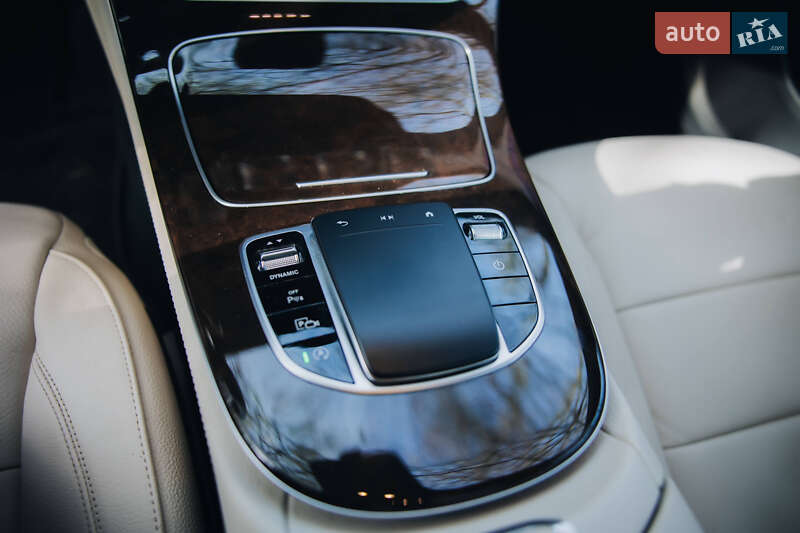Седан Mercedes-Benz E-Class 2020 в Бучаче фото 69 Седан Mercedes-Benz E-Class 2020 в Бучаче