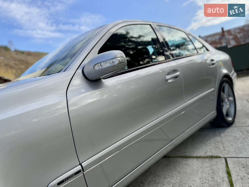 Седан Mercedes-Benz E-Class 2004 в Межгорье фото 18 Седан Mercedes-Benz E-Class 2004 в Межгорье