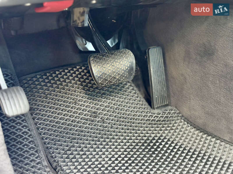 Седан Mercedes-Benz E-Class 2004 в Межгорье фото 41 Седан Mercedes-Benz E-Class 2004 в Межгорье