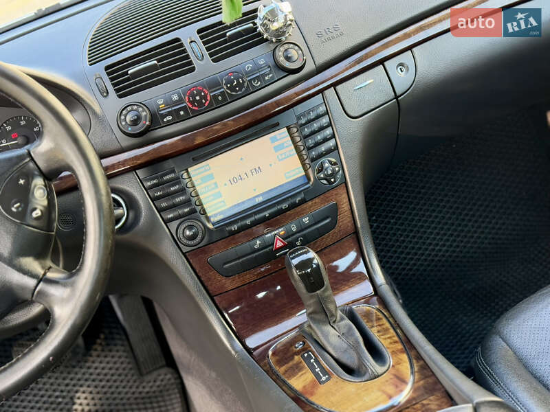 Седан Mercedes-Benz E-Class 2004 в Межгорье фото 48 Седан Mercedes-Benz E-Class 2004 в Межгорье