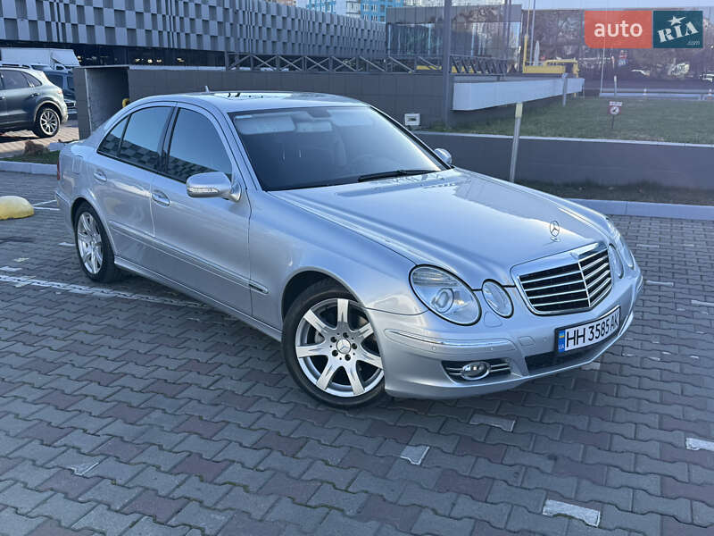 Седан Mercedes-Benz E-Class 2008 в Одессе фото 3 Седан Mercedes-Benz E-Class 2008 в Одессе