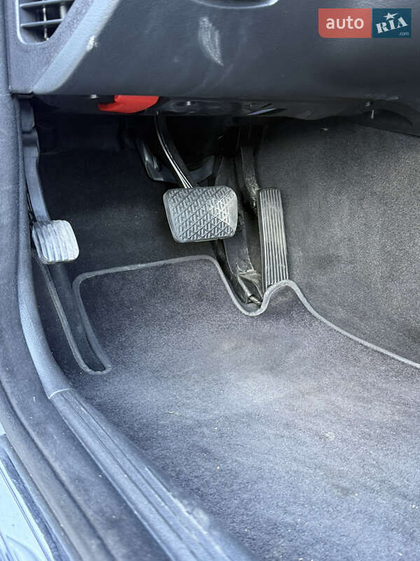 Седан Mercedes-Benz E-Class 2008 в Одессе фото 13 Седан Mercedes-Benz E-Class 2008 в Одессе