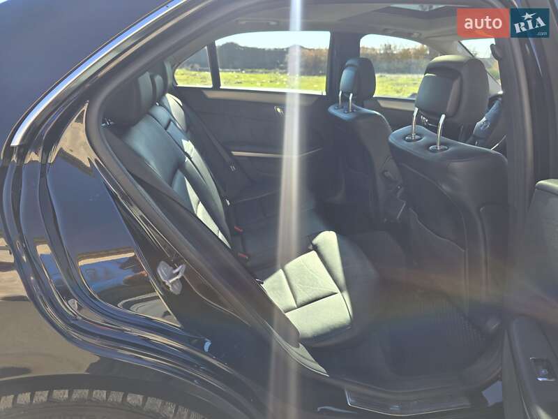 Седан Mercedes-Benz E-Class 2009 в Миколаєві