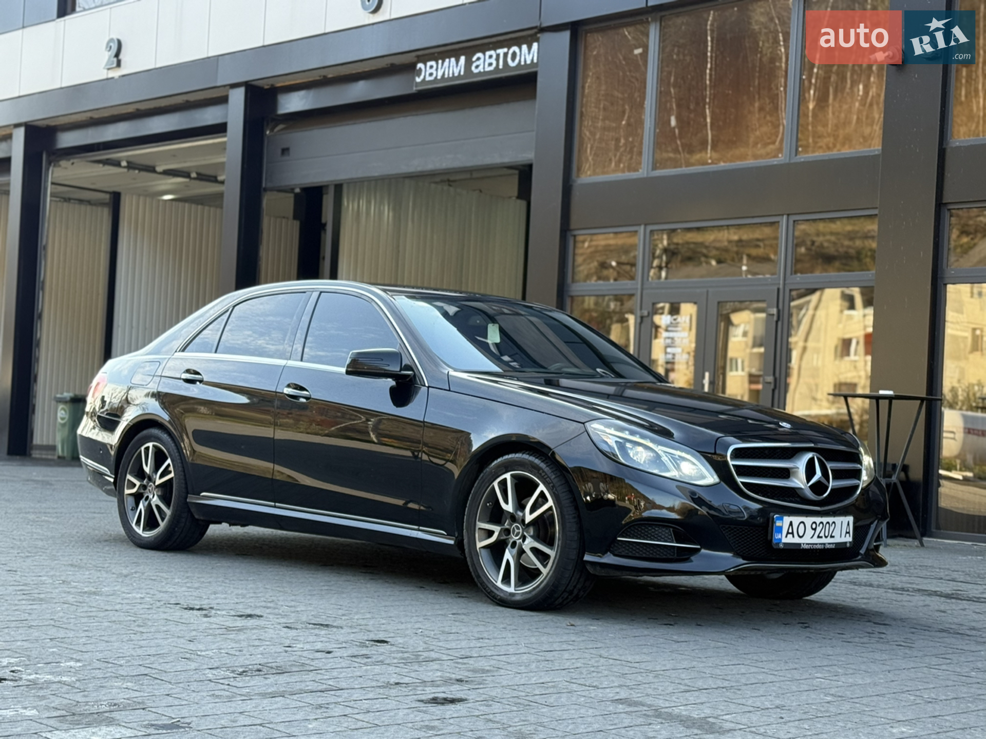 2013 Mercedes-Benz E-klasse - мініатюра 2