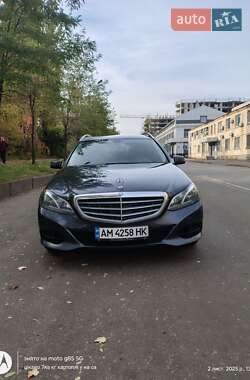 Универсал Mercedes-Benz E-Class 2013 в Киеве