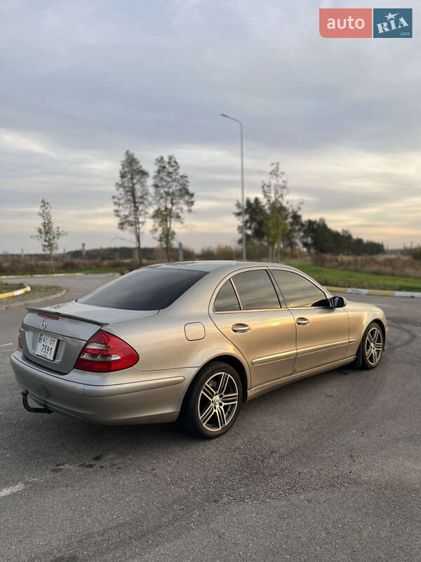 Седан Mercedes-Benz E-Class 2004 в Бучі фото 4 Седан Mercedes-Benz E-Class 2004 в Бучі