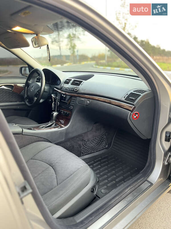 Седан Mercedes-Benz E-Class 2004 в Бучі фото 9 Седан Mercedes-Benz E-Class 2004 в Бучі