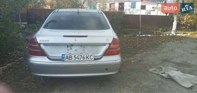 Седан Mercedes-Benz E-Class 2002 в Тульчине