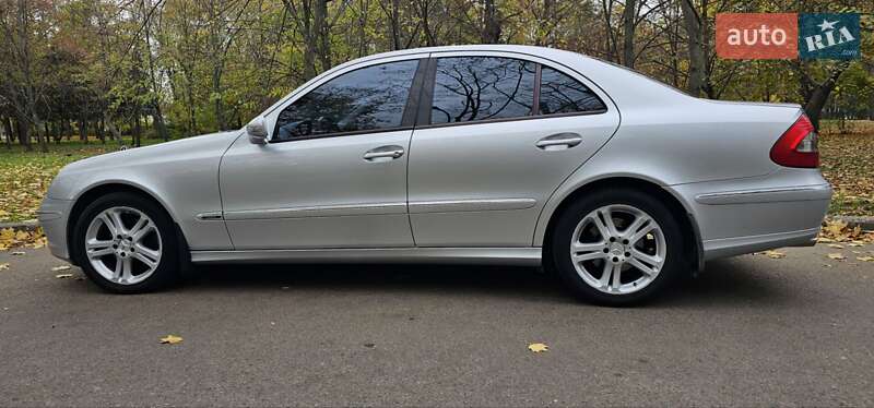 Седан Mercedes-Benz E-Class 2009 в Одесі фото 8 Седан Mercedes-Benz E-Class 2009 в Одесі