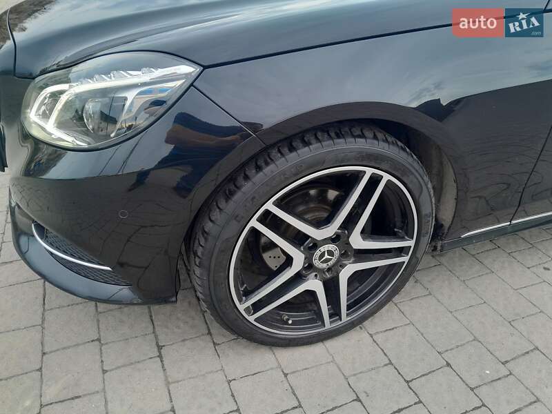 Седан Mercedes-Benz E-Class 2015 в Дрогобичі
