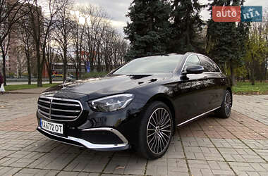 Седан Mercedes-Benz E-Class 2021 в Киеве