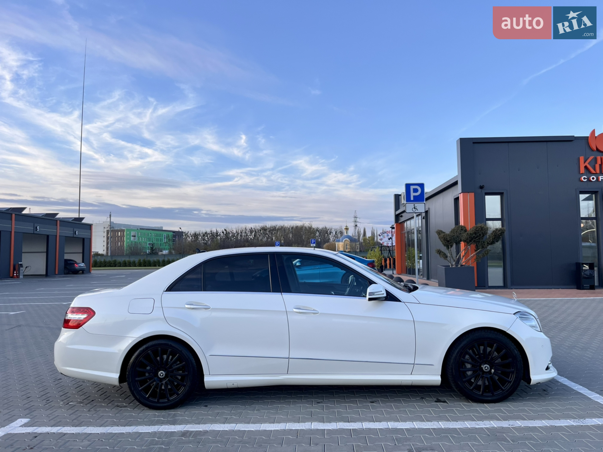 2012 Mercedes-Benz E-klasse - мініатюра 28