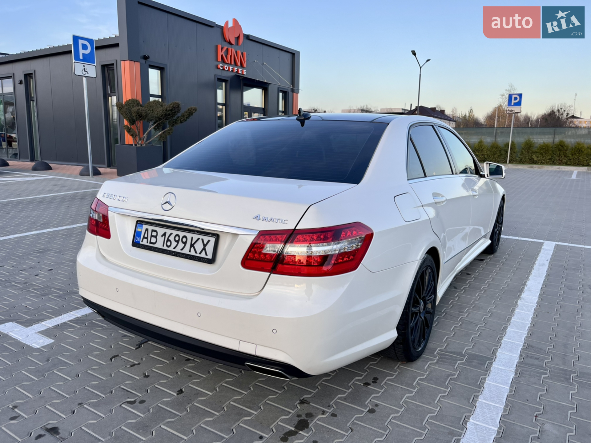 2012 Mercedes-Benz E-klasse - мініатюра 32