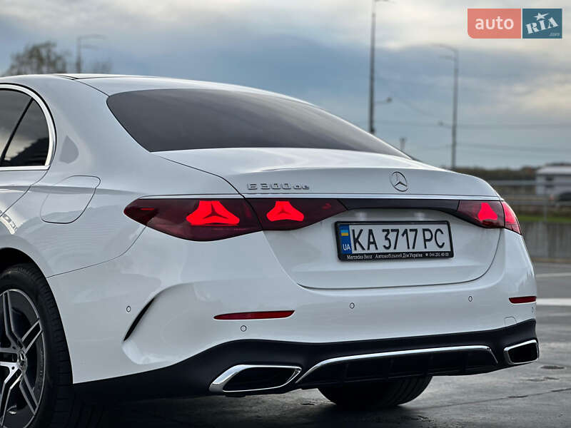 Седан Mercedes-Benz E-Class 2024 в Києві фото 30 Седан Mercedes-Benz E-Class 2024 в Києві