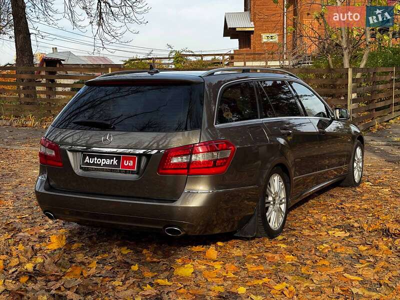 Універсал Mercedes-Benz E-Class 2011 в Києві фото 7 Універсал Mercedes-Benz E-Class 2011 в Києві