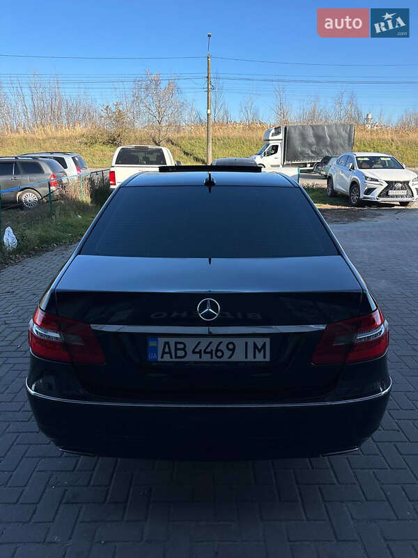 Седан Mercedes-Benz E-Class 2011 в Виннице фото 6 Седан Mercedes-Benz E-Class 2011 в Виннице