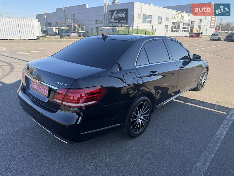 Седан Mercedes-Benz E-Class 2014 в Києві