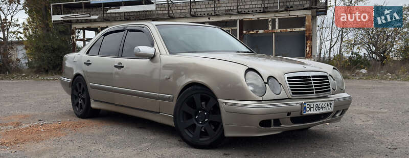 Седан Mercedes-Benz E-Class 1997 в Білгороді-Дністровському