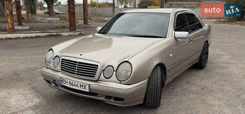 Седан Mercedes-Benz E-Class 1997 в Білгороді-Дністровському