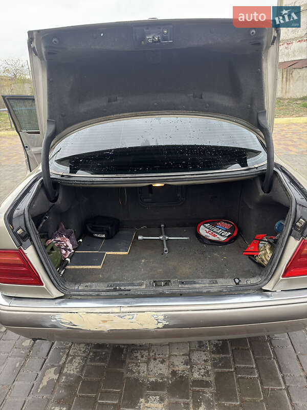 Седан Mercedes-Benz E-Class 1997 в Білгороді-Дністровському