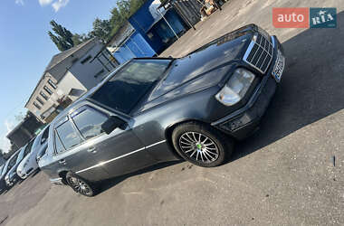 Седан Mercedes-Benz E-Class 1994 в Житомире