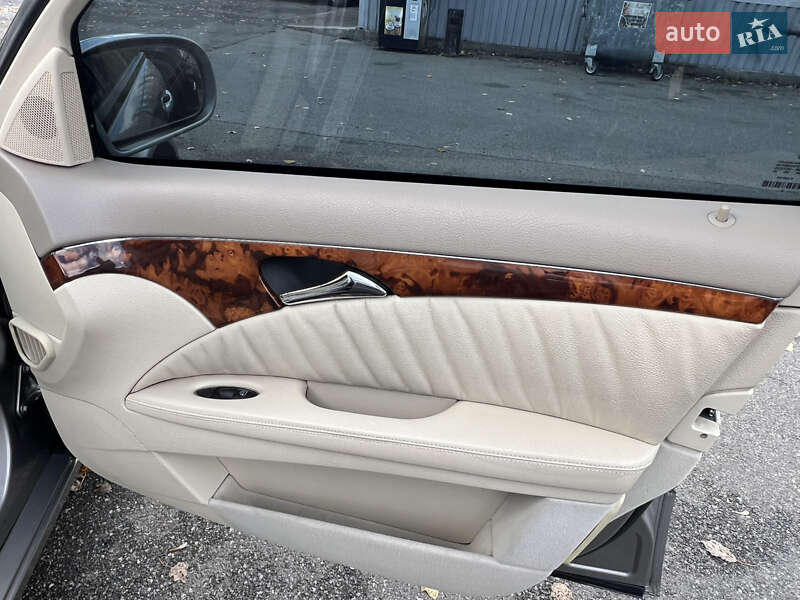 Седан Mercedes-Benz E-Class 2005 в Киеве фото 20 Седан Mercedes-Benz E-Class 2005 в Киеве