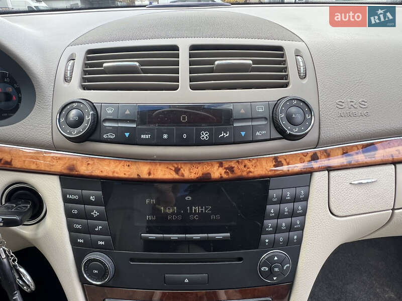 Седан Mercedes-Benz E-Class 2005 в Киеве фото 25 Седан Mercedes-Benz E-Class 2005 в Киеве