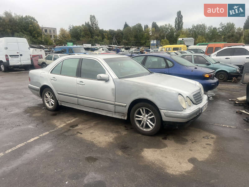 Седан Mercedes-Benz E-Class 2000 в Житомире фото 2 Седан Mercedes-Benz E-Class 2000 в Житомире