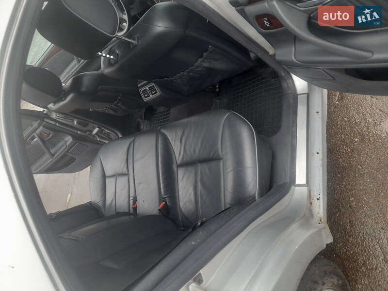 Седан Mercedes-Benz E-Class 2000 в Житомире фото 23 Седан Mercedes-Benz E-Class 2000 в Житомире