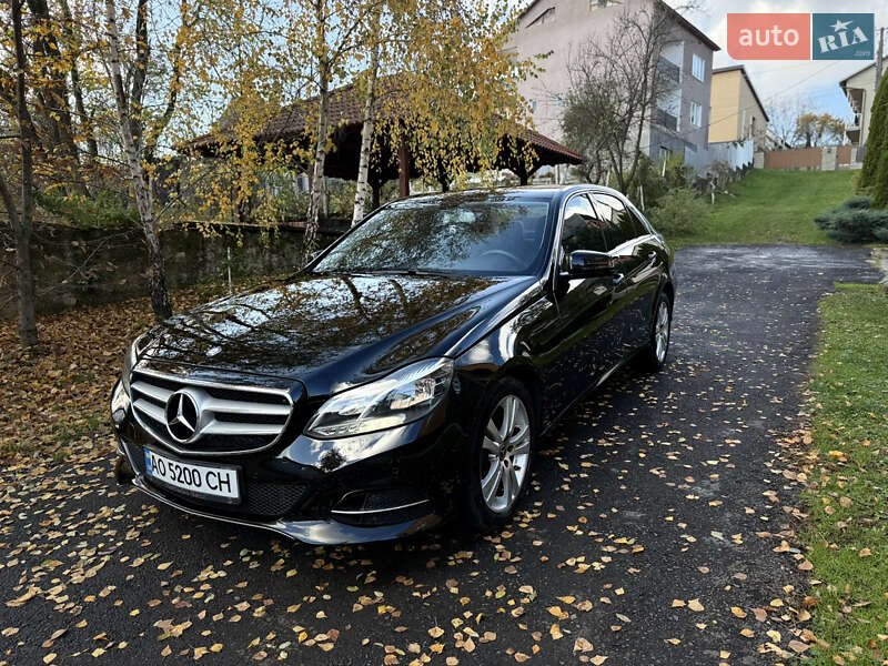 Седан Mercedes-Benz E-Class 2015 в Іршаві