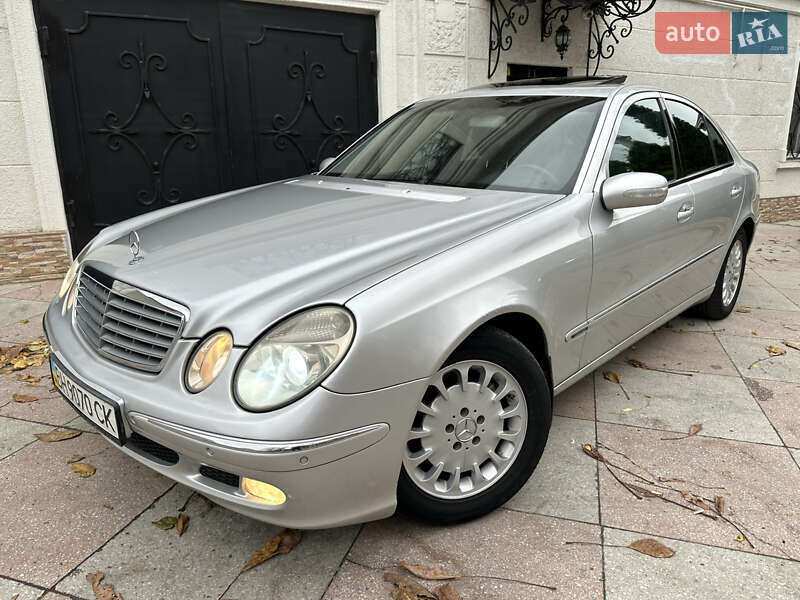 Седан Mercedes-Benz E-Class 2002 в Одессе