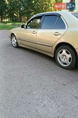 Седан Mercedes-Benz E-Class 2002 в Пирятине
