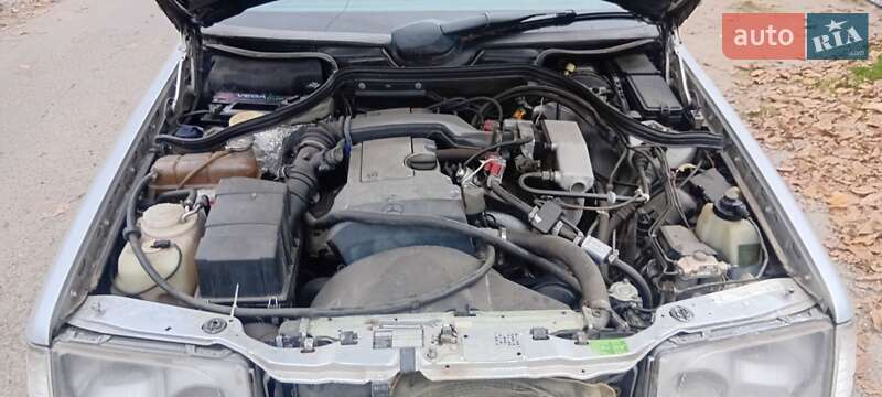 Універсал Mercedes-Benz E-Class 1993 в Одесі фото 14 Універсал Mercedes-Benz E-Class 1993 в Одесі