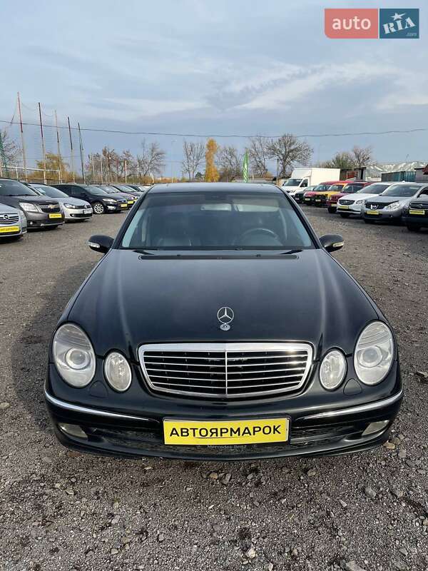 Седан Mercedes-Benz E-Class 2002 в Ужгороде