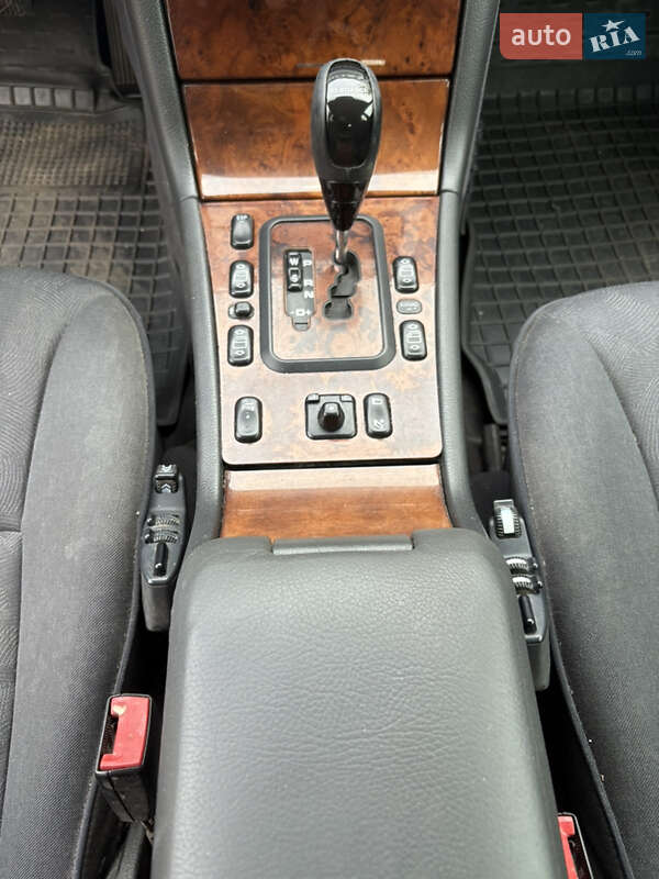 Универсал Mercedes-Benz E-Class 2001 в Черкассах