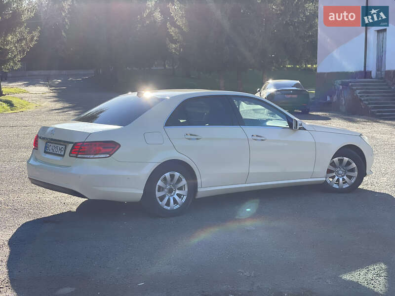 Седан Mercedes-Benz E-Class 2014 в Бурштині