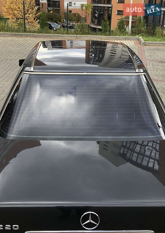 Седан Mercedes-Benz E-Class 1995 в Ивано-Франковске