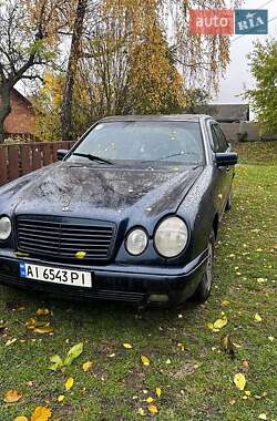 Седан Mercedes-Benz E-Class 1996 в Лебедині