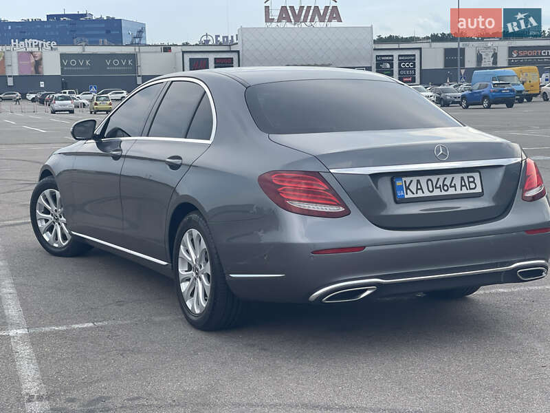 Седан Mercedes-Benz E-Class 2017 в Киеве фото 11 Седан Mercedes-Benz E-Class 2017 в Киеве