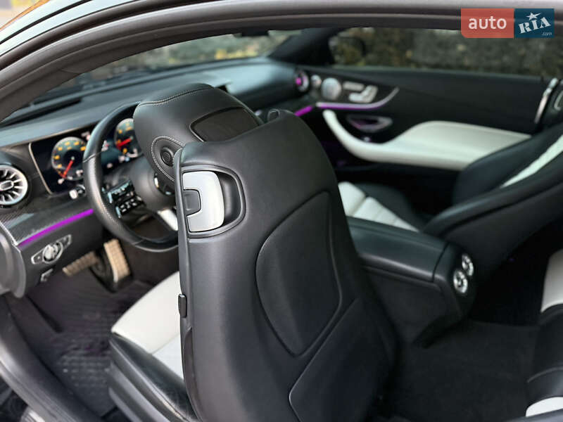 Купе Mercedes-Benz E-Class 2020 в Львове