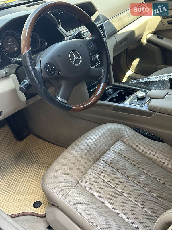 Седан Mercedes-Benz E-Class 2009 в Вінниці