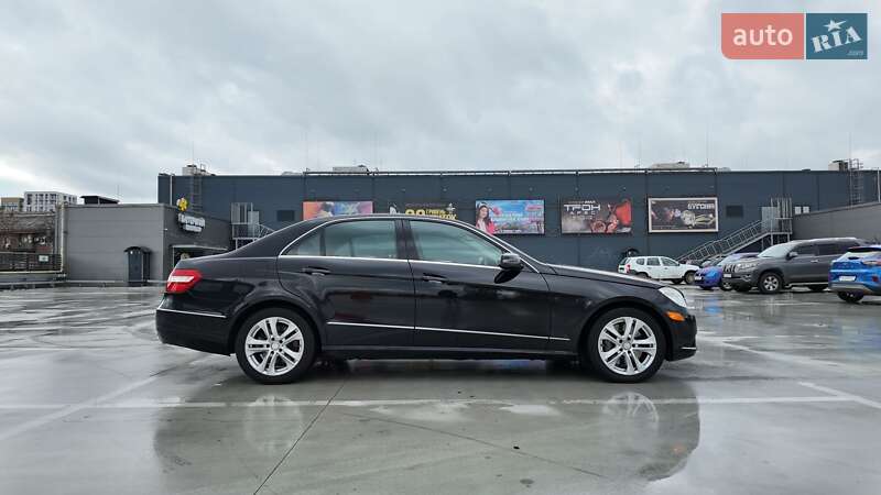 Седан Mercedes-Benz E-Class 2010 в Киеве