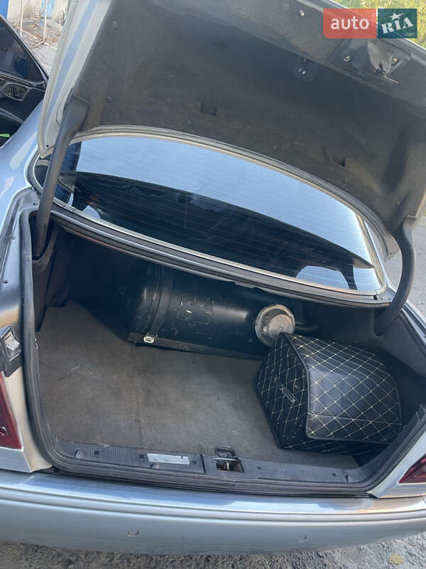 Седан Mercedes-Benz E-Class 1998 в Томашполі