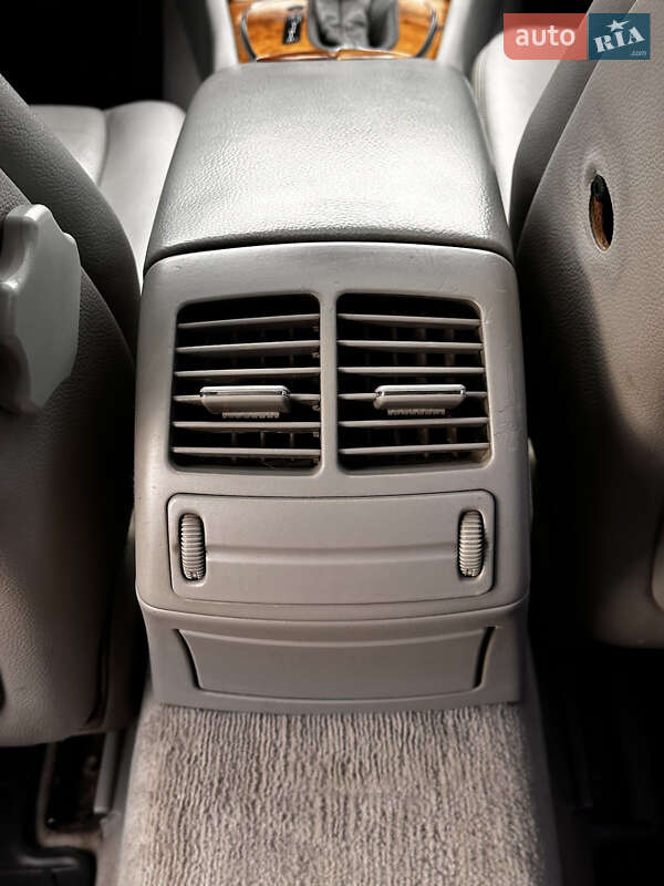 Седан Mercedes-Benz E-Class 2002 в Рівному фото 40 Седан Mercedes-Benz E-Class 2002 в Рівному