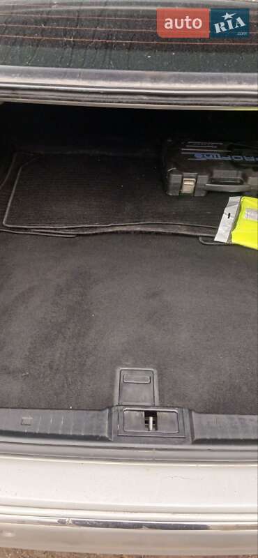 Седан Mercedes-Benz E-Class 2004 в Тернополе фото 26 Седан Mercedes-Benz E-Class 2004 в Тернополе