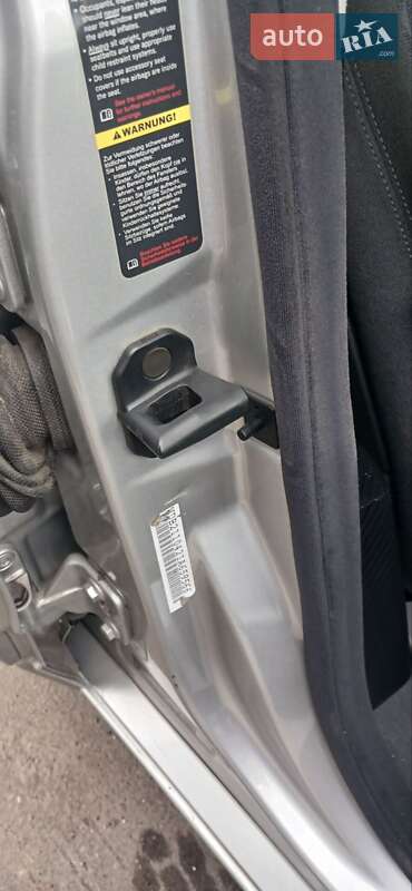 Седан Mercedes-Benz E-Class 2004 в Тернополе фото 27 Седан Mercedes-Benz E-Class 2004 в Тернополе