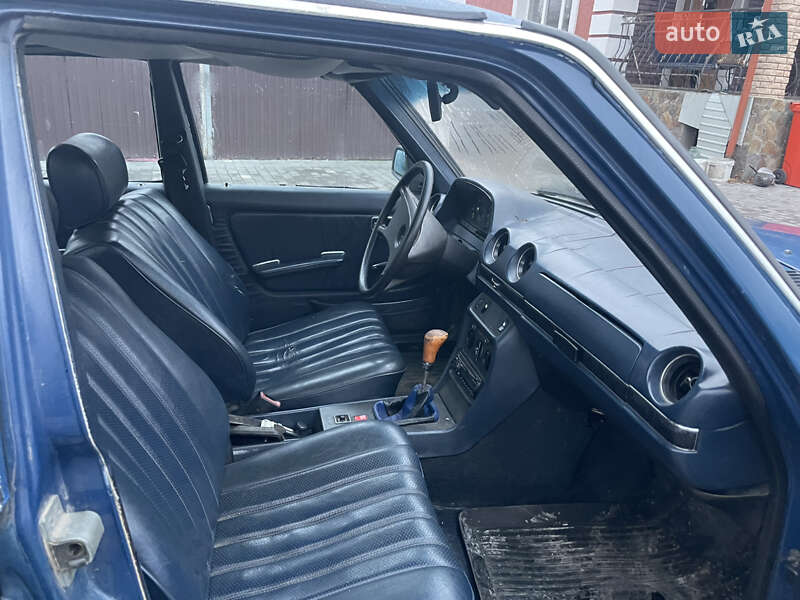 Седан Mercedes-Benz E-Class 1983 в Черновцах фото 4 Седан Mercedes-Benz E-Class 1983 в Черновцах