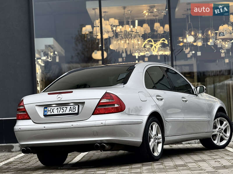 Седан Mercedes-Benz E-Class 2002 в Хмельницком
