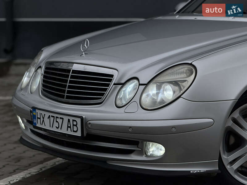 Седан Mercedes-Benz E-Class 2002 в Хмельницком